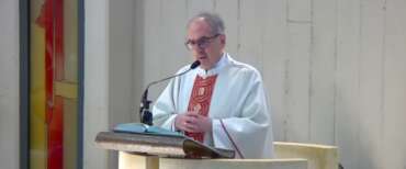 Don Lino Zatelli, chi era il prete morto suicida: nell’omelia di Pasqua parlò di Giuda impiccato (video)