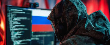 Primarie del centrosinistra a fine anno, ma tra Pd e M5S scoppia la bomba hacker russi: chi controlla?