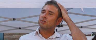 Di Battista rientra da Cuba giovedì con un volo sanitario. E Scanzi a sorpresa ringrazia Meloni
