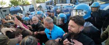 La sinistra umbra boccia la mozione di solidarietà alle forze dell’ordine. FdI: “Chi tace è complice d’odio”