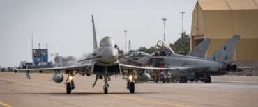 Colpito Eurofighter italiano dagli Houthi, Corsetto segue la situazione e Tajani rassicura: “Non andiamo in guerra”