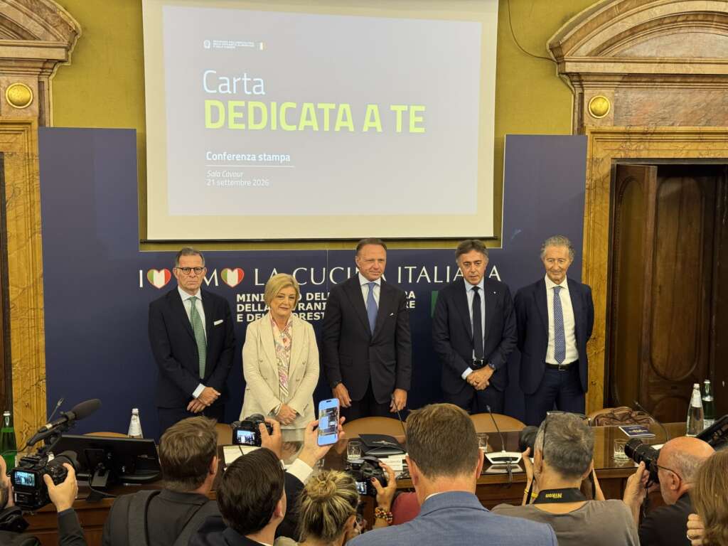 Lollobrigida Carta Dedicata a Te Lollobrigida Carta Dedicata a Te