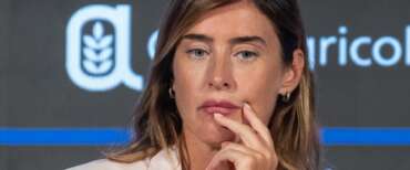 Scontro totale sul Csm, e la diatriba tra Maria Elena Boschi e il quotidiano diretto da Travaglio anima il dissing di fine estate in salsa giallo-rossa