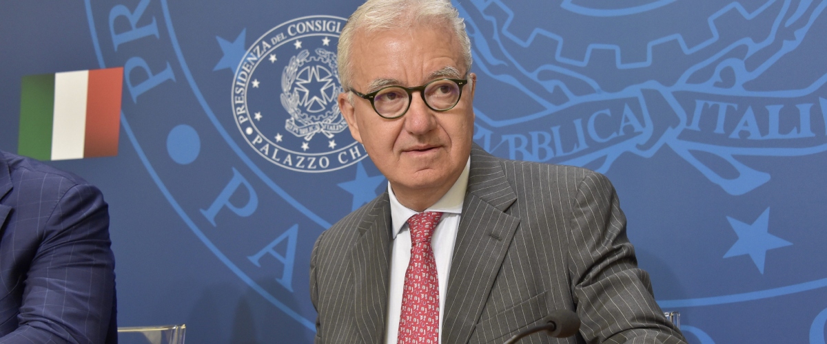 ex ilva mantovano propone un tavolo permanente modello giubileo su area taranto da Secoloditalia.it ex ilva mantovano propone un tavolo permanente modello giubileo su area taranto