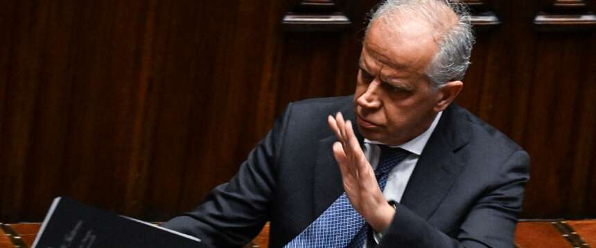 Piantedosi smonta le fake news sulla sicurezza: reati giù del 10%, più agenti e 6.500 rimpatri dall’inizio dell’anno
