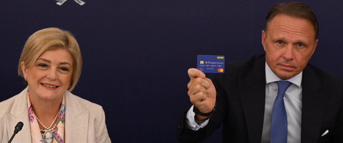 la carta dedicata a te raddoppia 1000 euro a oltre un milione di famiglie lollobrigida non lasciamo indietro nessuno da Secoloditalia.it la carta dedicata a te raddoppia 1000 euro a oltre un milione di famiglie lollobrigida non lasciamo indietro nessuno
