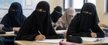 Burqa, Valente (Pd): «Cancella le donne», ma dice no ai divieti. Poi rilancia l’educazione sessuo-affettiva, con buona pace del femminismo