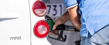 Carburanti, scatta il tetto Eni, Ip segue. Palazzo Chigi punta all’effetto domino e tratta con Q8