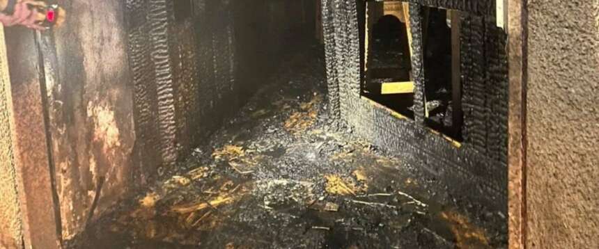 La Spezia, assalto incendiario alla sede di CasaPound. Si indaga sul rogo, l’associazione: “È un attentato terroristico”