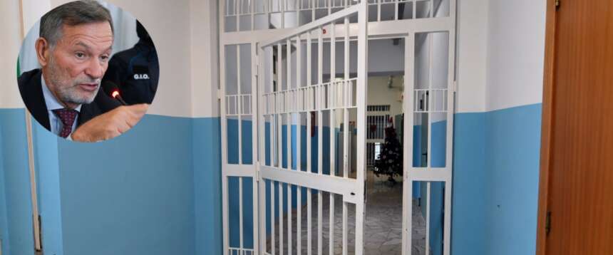 “Ultimo segnale”: a Secondigliano va a segno l’inibitore per i cellulari dei detenuti. FdI: “Un altro colpo alla criminalità”