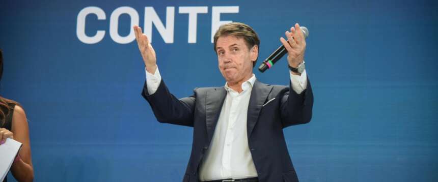 Giuseppe Conte a Nova, la kermesse del M5S