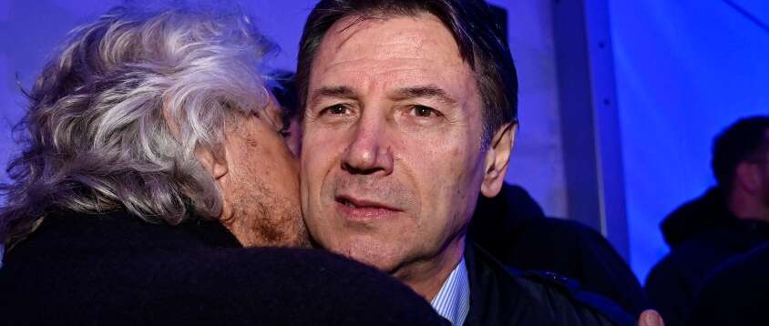 Grillo prepara la “bomba” contro Conte: nasce il Movimento Zero Stelle? Il segreto affidato a Fedez