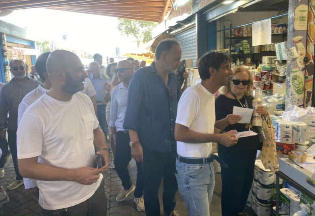 Tutto pronto a Bari per la festa del governo: entusiasmo tra la gente, nelle piazze e nei mercati. I numeri dell’evento (fotogallery)