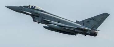 Jet russi violano lo spazio aereo della Lituania: scattano i caccia italiani, Mosca respinta fuori dai cieli Nato