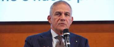 Macrì: “La difesa non è solo una voce di spesa ed è una questione civile. Le minacce riguardano la nostra vita quotidiana”
