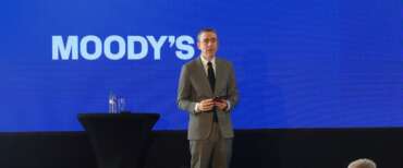 Moody’s: “L’economia italiana ha dimostrato resilienza allo shock energetico”. Alzate le stime: Pil +0,8% nel 2026. Rating confermato a Baa2