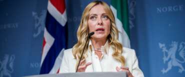 Meloni a Oslo: «Un inviato unico sull’Ucraina rafforzerebbe l’Europa. Putin cerca l’escalation, non cadiamo nella trappola»