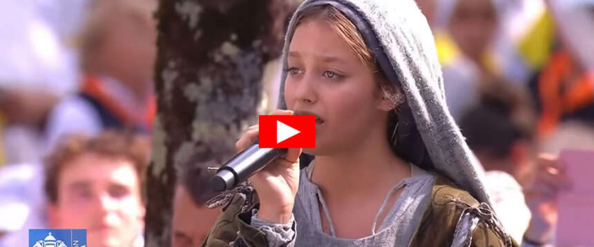 Chi è Eva Molenmaker, la “pastorella” di 13 anni che ha incantato Papa Leone a Lourdes (video)