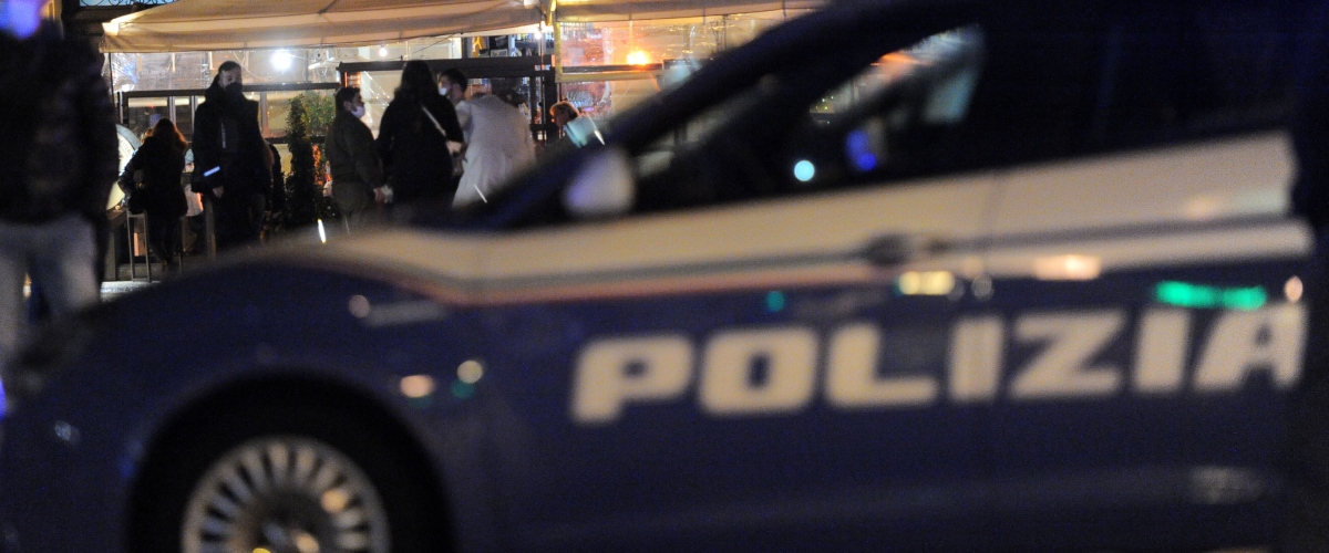 roma accoltella al petto l8217ex moglie e la porta in ospedale poi fugge con il figlio arrestato dopo 7 ore da Secoloditalia.it roma accoltella al petto l8217ex moglie e la porta in ospedale poi fugge con il figlio arrestato dopo 7 ore