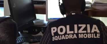 Due anziane gemelle mettono nel sacco il finto carabiniere: 18enne straniero arrestato ad Arezzo per tentata truffa