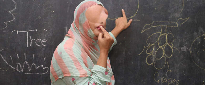 Tetto agli stranieri e no al burka, sinistra zittita dagli studenti: il 59% condivide il decreto Meloni-Valditara
