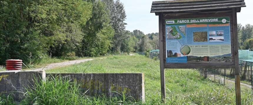 Torino, violentato a 12 anni nel parco: fermato un ventenne. Lo avrebbe adescato con un giro in monopattino e un dolcetto