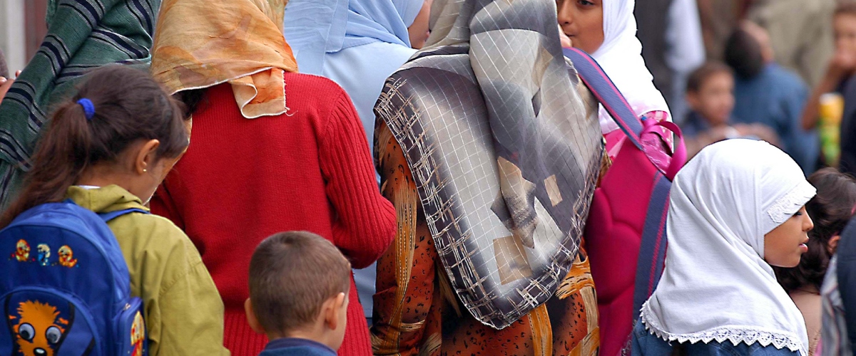cittadinanza negata alla donna marocchina persino il figlio d224 ragione al sindaco mia madre deve imparare l8217italiano il perch233 sfugge solo alla sinistra da Secoloditalia.it cittadinanza negata alla donna marocchina persino il figlio d224 ragione al sindaco mia madre deve imparare l8217italiano il perch233 sfugge solo alla sinistra