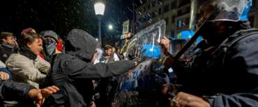Cortei a Roma e Torino, in serata la coda avvelenata di una lunga giornata di tensioni