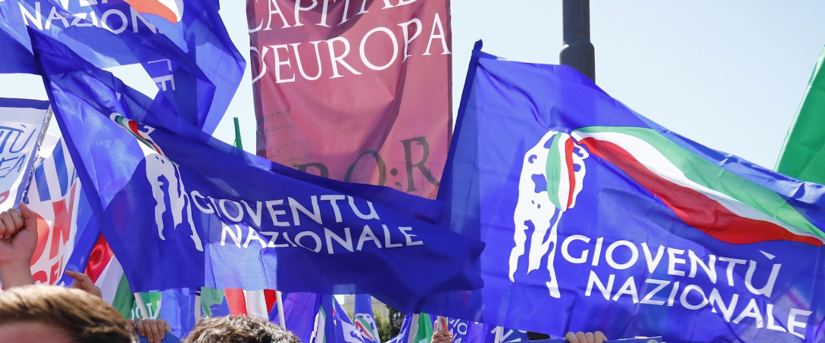 i compagni denunciano minacce ma per giovent249 nazionale 232 falso noi presi di mira e scatta la querela contro la salis da Secoloditalia.it i compagni denunciano minacce ma per giovent249 nazionale 232 falso noi presi di mira e scatta la querela contro la salis