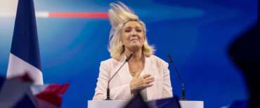 Le Pen: «Non manderò i nostri giovani a morire in guerre che non sono le nostre». La sfida per l’Eliseo