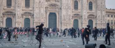 Scontri a Milano, allarme e sospetto del gip: in atto un progetto per destabilizzare l’ordine pubblico