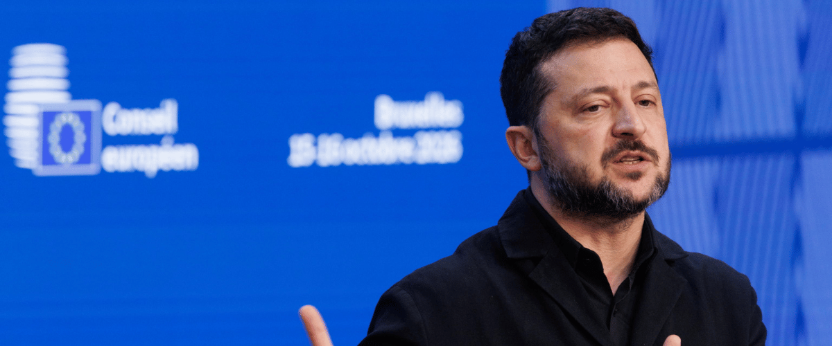 zelensky ride alla domanda sui guai di trump questa 232 la mia risposta poi l8217affondo sulle sanzioni video da Secoloditalia.it zelensky ride alla domanda sui guai di trump questa 232 la mia risposta poi l8217affondo sulle sanzioni video