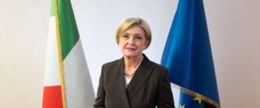 Calderone: “L’Italia è fondata sul lavoro, non sul sussidio”. E rilancia: “Incentivi solo alle aziende che fanno riferimento al salario giusto”
