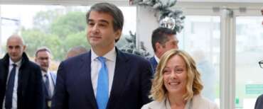 Bollette: accordo tra governo Meloni e Ue sul prezzo del gas. Fitto: «Proteggiamo famiglie e imprese»