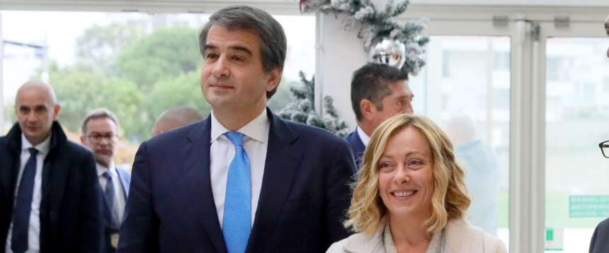 Bollette: accordo tra governo Meloni e Ue sul prezzo del gas. Fitto: «Proteggiamo famiglie e imprese»