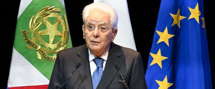 Violenze nei cortei, Mattarella rompe il silenzio: “Soggetti inediti, bisogna capire cosa sta accadendo”