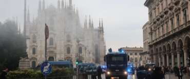 Milano devastata, i numeri del “fallimento educativo della sinistra”:  220 minorenni tra i 271 portati in Questura