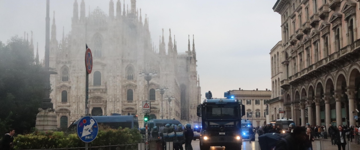 milano devastata i numeri del fallimento educativo della sinistra 220 minorenni tra i 271 portati in questura da Secoloditalia.it milano devastata i numeri del fallimento educativo della sinistra 220 minorenni tra i 271 portati in questura