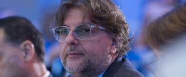 Milano, Osnato: «Sono delinquenti, non ragazzini». Poi sfida Pd, M5S e Avs: «Un nuovo reato contro chi aggredisce le forze dell’ordine. vediamo se lo voteranno»