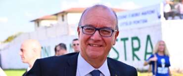 Scuola, Valditara: «156mila aule digitalizzate e 8mila laboratori». Ora la sfida è l’intelligenza artificiale